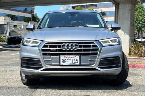 2018 Audi Q5 2.0T Premium Plus