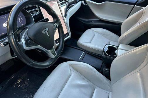 2016 Tesla Model S 75