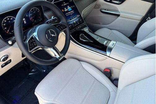 Polar White 2026 Mercedes-Benz GLC 300 4MATIC