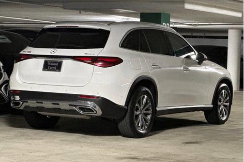 2026 Mercedes-Benz GLC 300 4MATIC