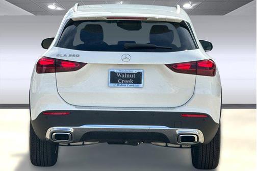 2025 Mercedes-Benz GLA 250 4MATIC