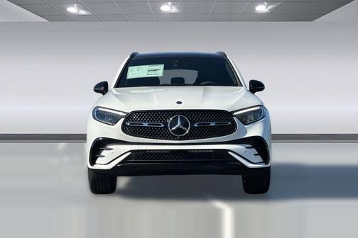 Polar White 2026 Mercedes-Benz GLC 300 4MATIC