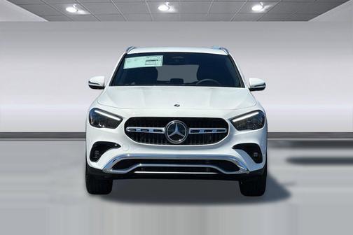 Polar White 2026 Mercedes-Benz GLA 250 4MATIC