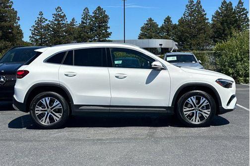2026 Mercedes-Benz GLA 250 4MATIC