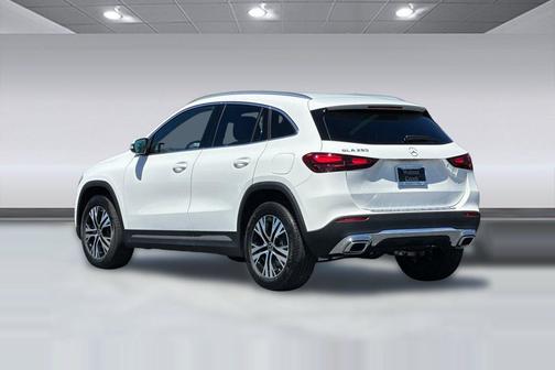 Polar White 2026 Mercedes-Benz GLA 250 4MATIC