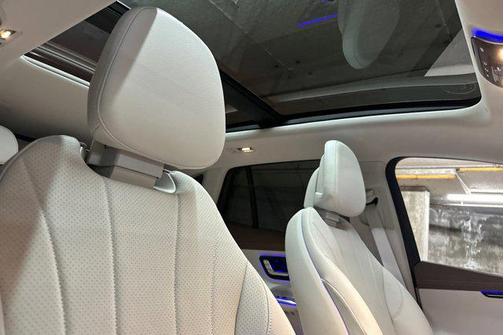 VIN Code 2026 Mercedes-Benz EQE 320+ EQE 320+