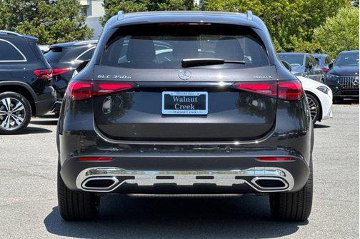 2025 Mercedes-Benz GLC 350e Base