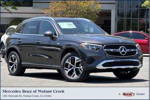 2025 Mercedes-Benz GLC 350e Base