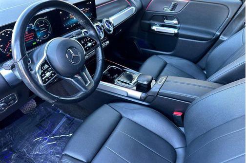 2023 Mercedes-Benz EQB 300 4MATIC