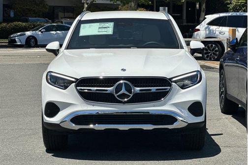 2025 Mercedes-Benz GLC 350e Base