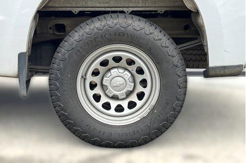 Summit White 2023 Chevrolet Silverado 1500 WT