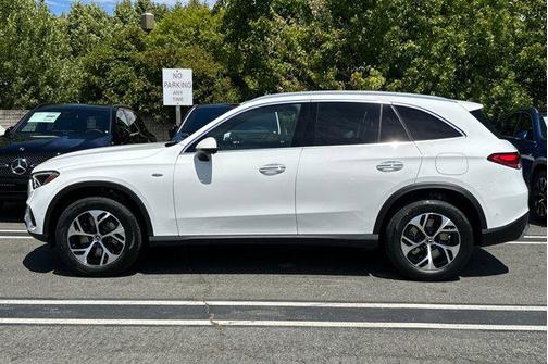 2025 Mercedes-Benz GLC 350e Base
