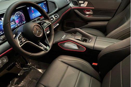 MANUFAKTUR Alpine Grey 2026 Mercedes-Benz GLE 450 4MATIC