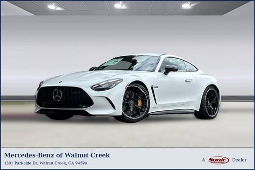 MANUFAKTUR paint MANUFAKTUR opalite white magno 2026 Mercedes-Benz AMG GT 63 S E Performance
