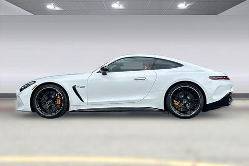 MANUFAKTUR paint MANUFAKTUR opalite white magno 2026 Mercedes-Benz AMG GT 63 S E Performance