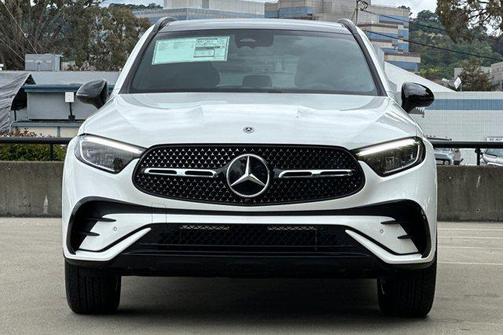 2025 Mercedes-Benz GLC 350e Base