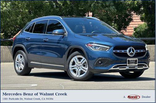 2021 Mercedes-Benz GLA 250 Base 4MATIC