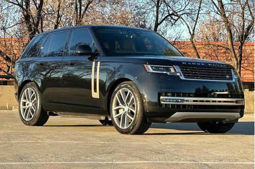 2025 Land Rover Range Rover P550e SE