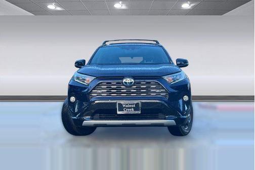 2020 Toyota RAV4 Hybrid SE
