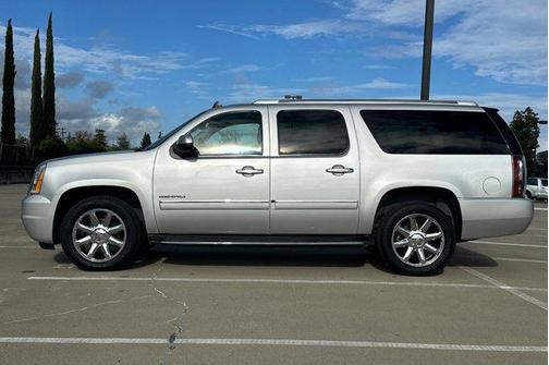 2014 GMC Yukon XL Denali