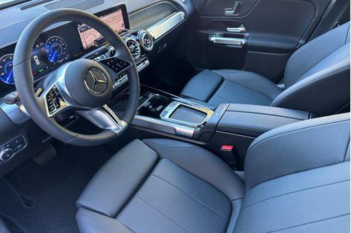 2025 Mercedes-Benz EQB 250 Base