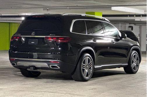 2025 Mercedes-Benz GLS 450 4MATIC