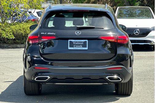 2025 Mercedes-Benz GLC 350e Base