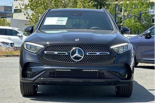 2025 Mercedes-Benz GLC 350e Base
