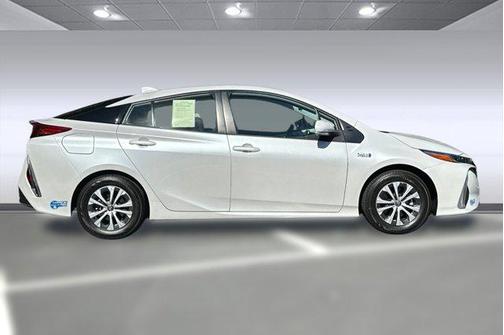 2021 Toyota Prius Prime XLE
