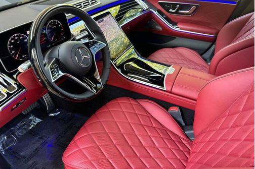 Obsidian Black Metallic 2026 Mercedes-Benz S-Class 4MATIC
