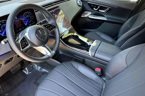 Black 2026 Mercedes-Benz EQE 320+ EQE 320+