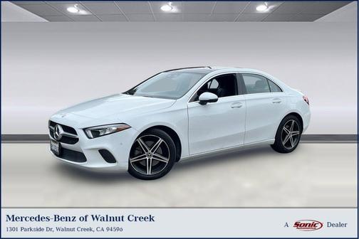 Digital White Pearl Metallic 2019 Mercedes-Benz A-Class A 220