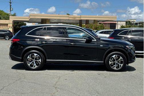 2025 Mercedes-Benz GLC 350e Base