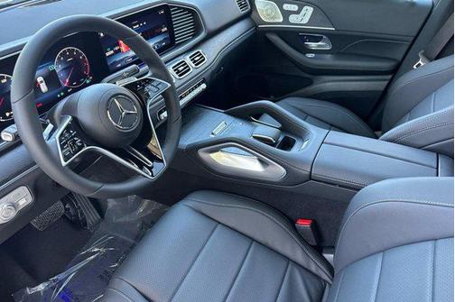 Polar White 2026 Mercedes-Benz GLE 450 4MATIC