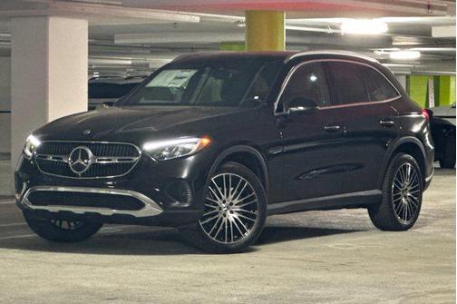2025 Mercedes-Benz GLC 300 4MATIC