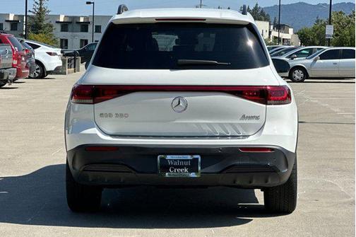 2022 Mercedes-Benz EQB 350 4MATIC
