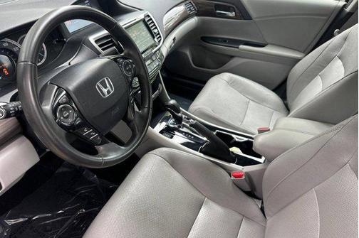 Modern Steel Metallic 2017 Honda Accord Touring V6
