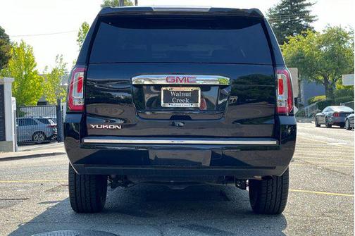 2016 GMC Yukon Denali
