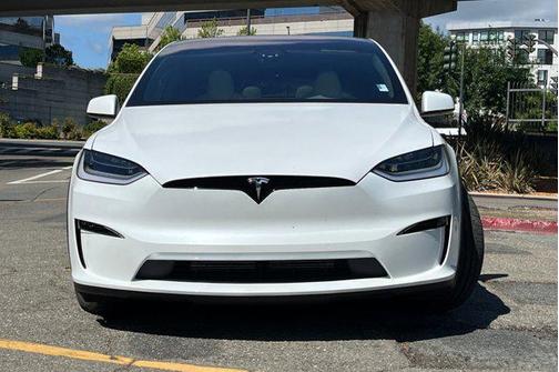2022 Tesla Model X Plaid Tri Motor All-Wheel Drive
