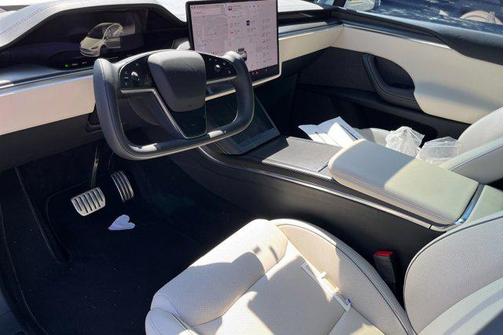 2022 Tesla Model X Plaid Tri Motor All-Wheel Drive