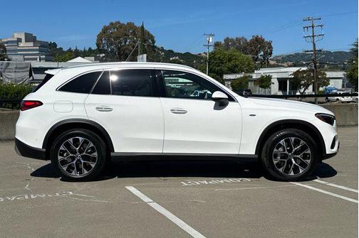 2025 Mercedes-Benz GLC 350e Base