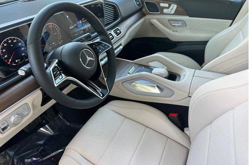 Polar White 2026 Mercedes-Benz GLE 450e 4MATIC