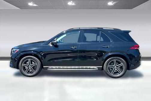 Black 2024 Mercedes-Benz GLE 450 4MATIC