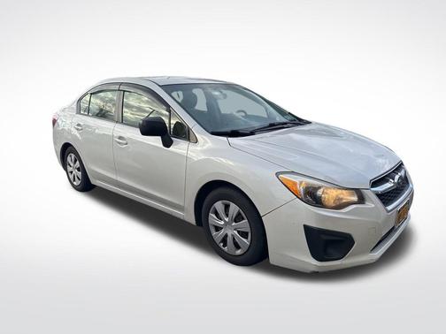 2014 Subaru Impreza 2.0i