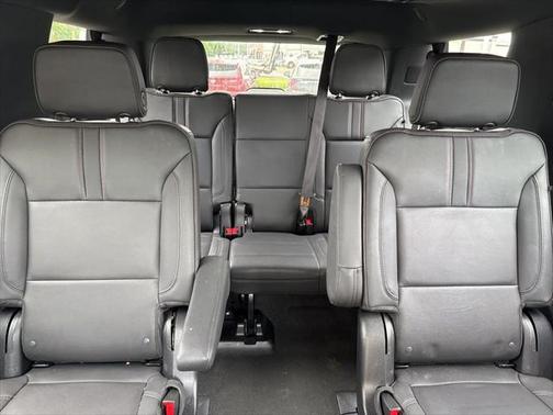 2022 Chevrolet Tahoe 4WD RST