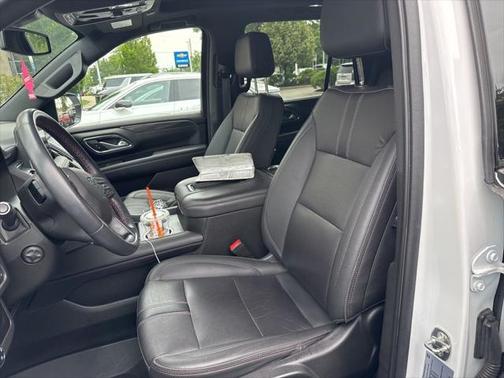 2022 Chevrolet Tahoe 4WD RST