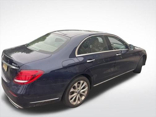 2019 Mercedes-Benz E-Class 4MATIC