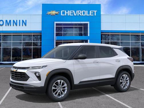 Summit White 2026 Chevrolet Trailblazer LS