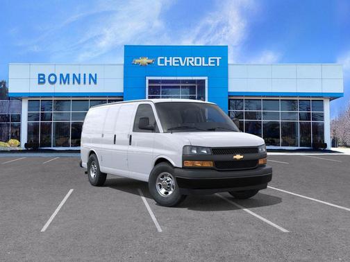 2025 Chevrolet Express 2500 RWD 2500 Regular Wheelbase WT