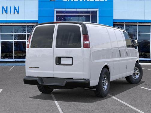 2025 Chevrolet Express 2500 RWD 2500 Regular Wheelbase WT